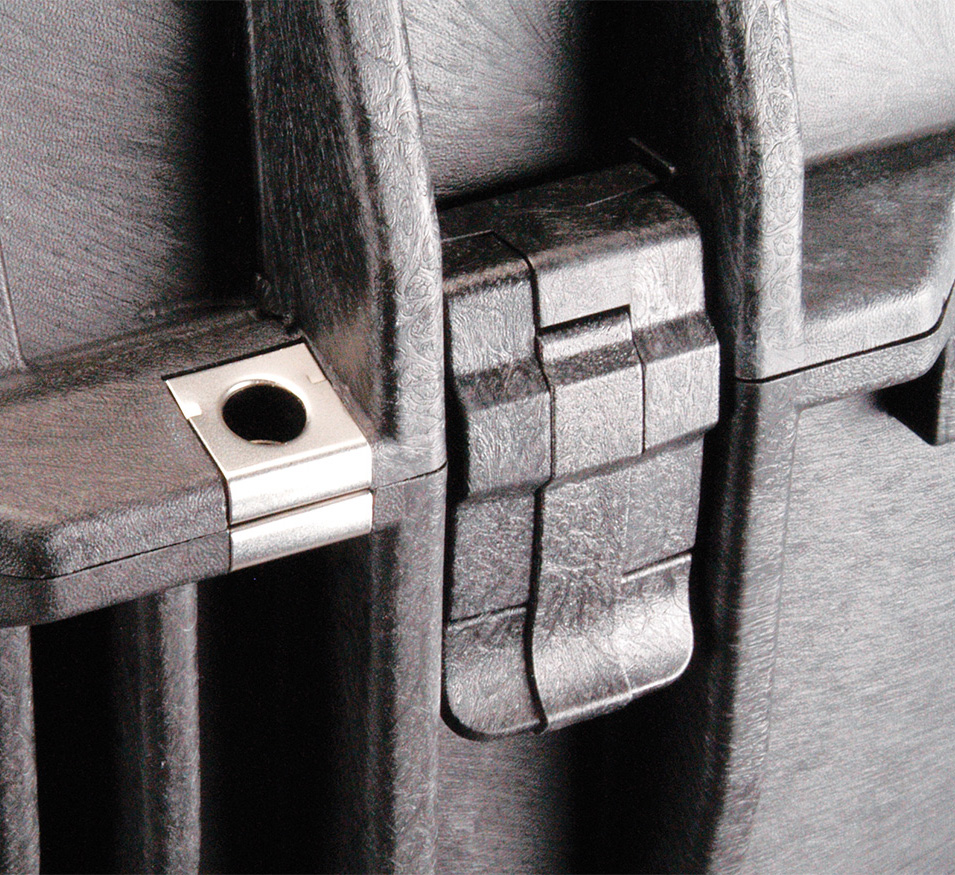 Двушаговые замки-защелки - защитные кейсы Pelican