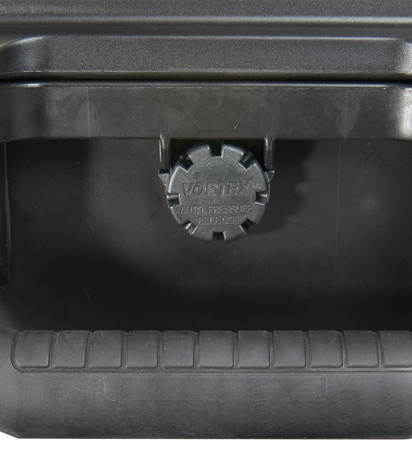 Атмосферный клапан сброса давления Vortex для полной водо- и пыленепроницаемости - кейсы Pelican